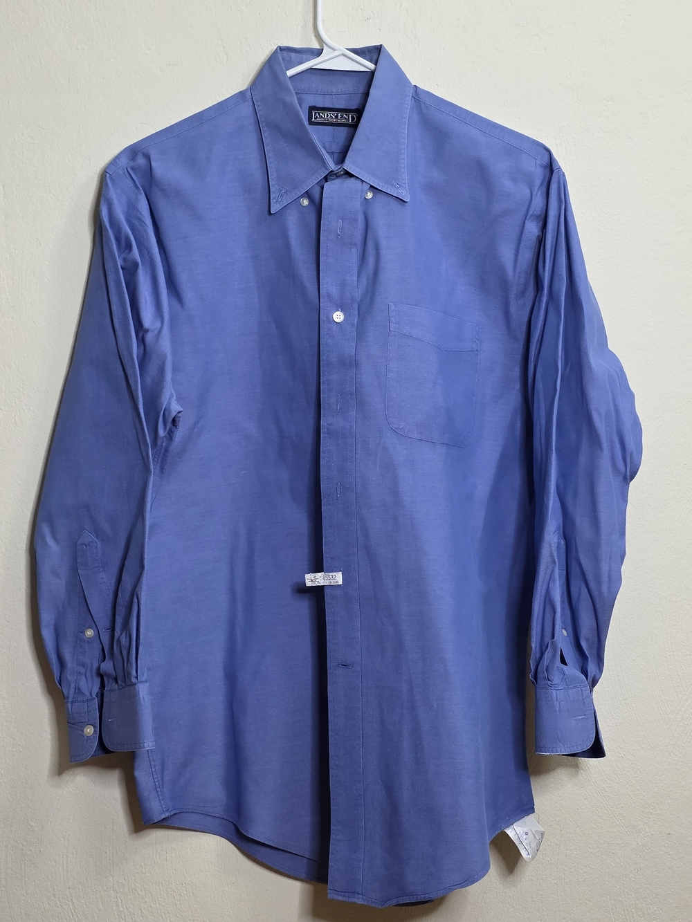Jos. A. Bank Men's Periwinkle Button-Down Dress Shirt - Picture 1 of 3